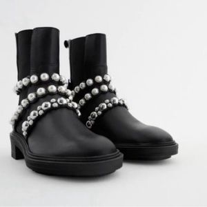 NWT Zara Leather Pearl Strap Studded Boots